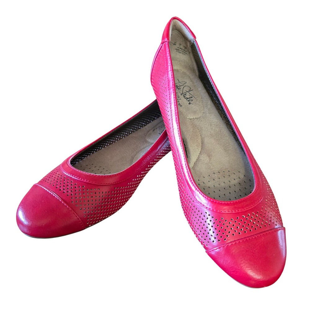 LifeStride Chic Soft System Red Perforated Cap Toe Comfort Flats Shoes Womens 9
